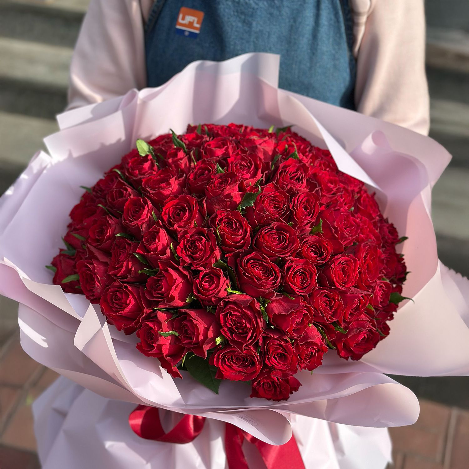 rose (101 pcs.), packaging, ribbon