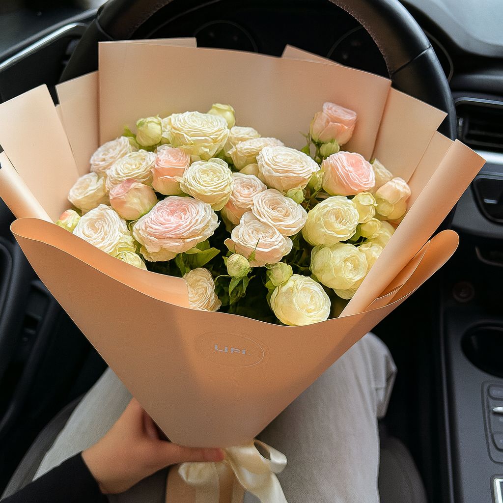 Bouquet Bouquet of tender spray roses 11pcs
