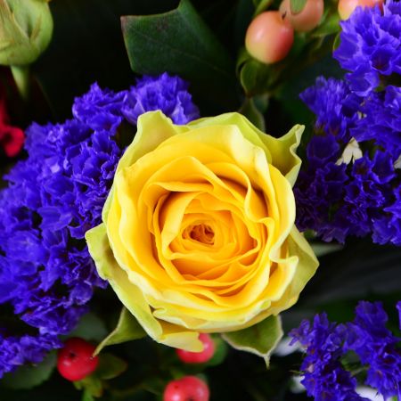 Order the bouquet in our online shop. Delivery!