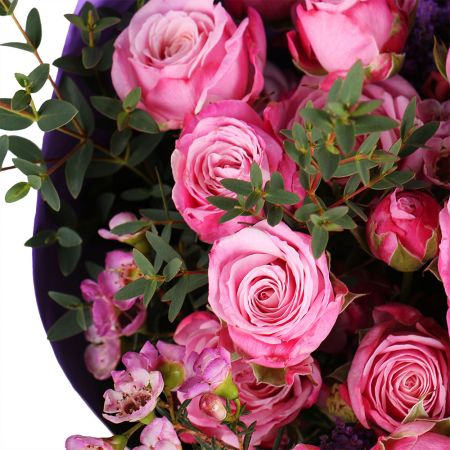 bouvardia, chamelacium, rosea eustoma, limonium, eucalyptus, packaging, tape